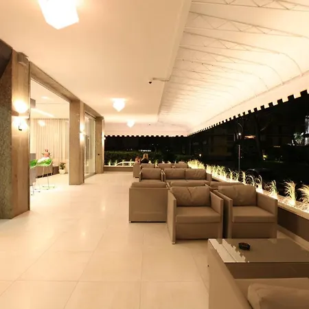 Derby Superior Hotel