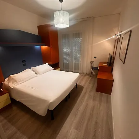 Derby Superior Hotel